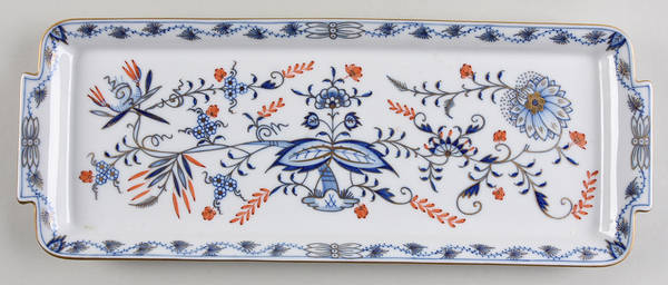 Blue Onion Rich Large Sandwich Tray