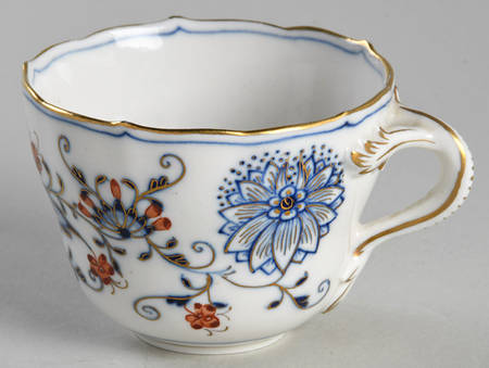 Blue Onion Rich Flat Demitasse Cup
