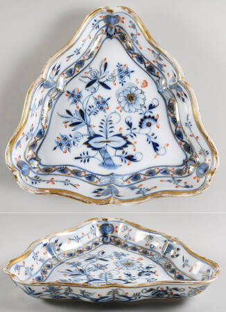 Blue Onion Rich 9" Triangular Vegetable Bowl
