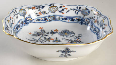 Blue Onion Rich 8" Square Vegetable Bowl