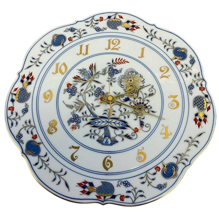 Blue Onion Rich Hanging Wall Clock