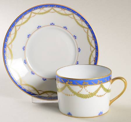 Elisabeth Flat Cup & Saucer Set