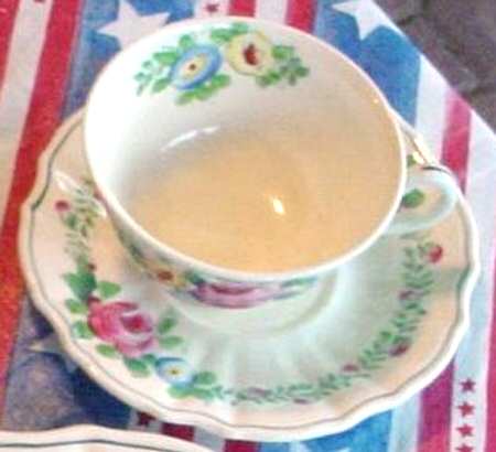 MIW4 Flat Cup & Saucer Set