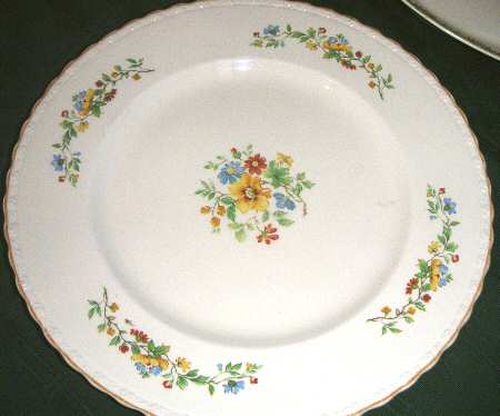 MYO133 Dinner Plate