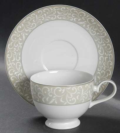 Grace Footed Cup & Saucer Set