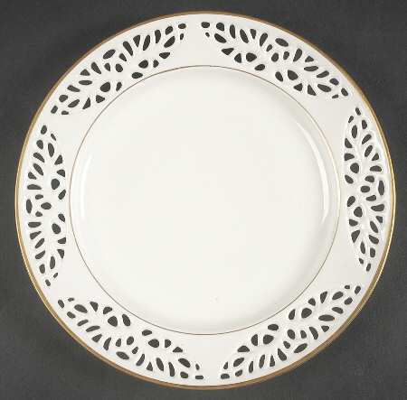 2134 Luncheon Plate