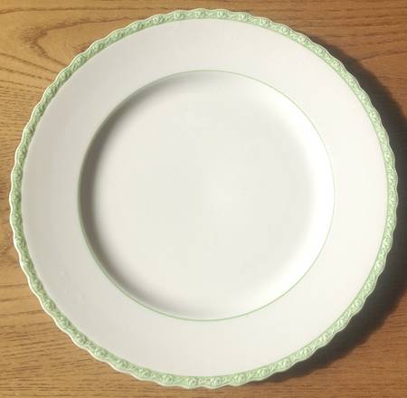 MYO136 Dinner Plate