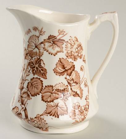 Florette Brown 16 Oz Pitcher