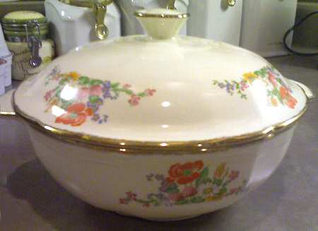 MEA311 Round Covered Vegetable