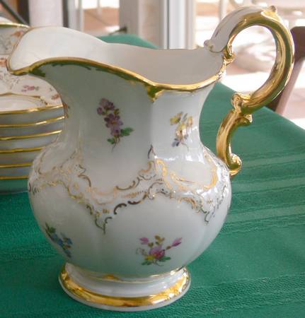 2172 Creamer