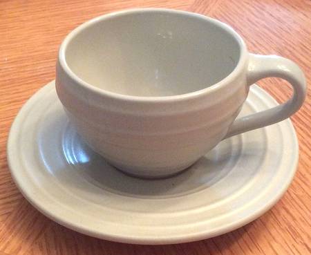 Swirl Sage Flat Cup & Saucer Set