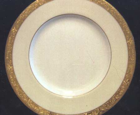 H3089 Luncheon Plate