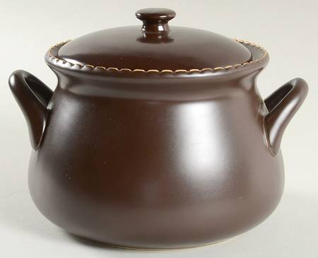 Italian Stitch Bean Pot & Lid