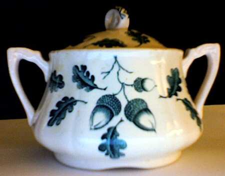 Acorn Blue Sugar Bowl & Lid