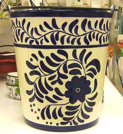MSA63 Bucket-W/Handle