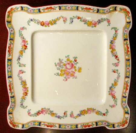 A4604 Square Luncheon Plate