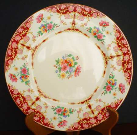 4653 (Red) Dinner Plate