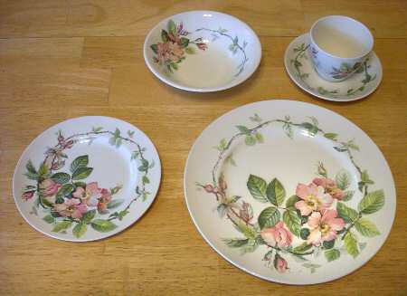 Picardy Dinner Plate