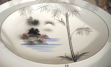 MTK29 9" Oval Vegetable Bowl