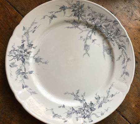 Spray Blue Dinner Plate