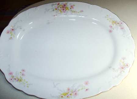 MCE45 14" Oval Serving Platter