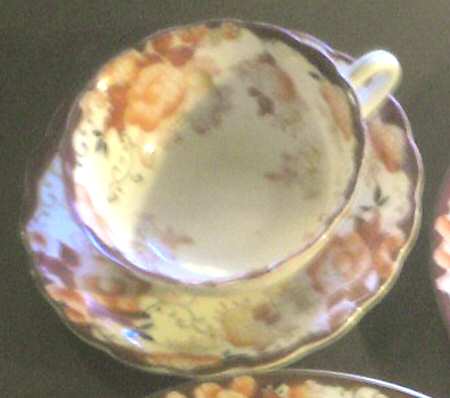MOY8 Footed Cup & Saucer Set