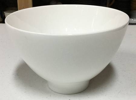 Sleek White 8" Round Vegetable Bowl