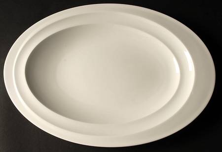 Cyclone White 17" Oval Serving Platter