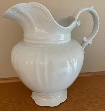 MEA321 Pitcher