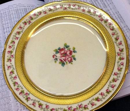 H234 Dinner Plate