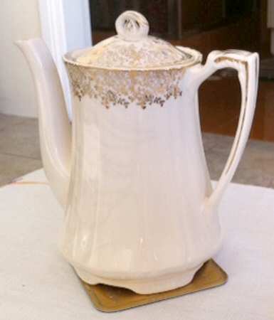 MEA348 Coffee Pot & Lid