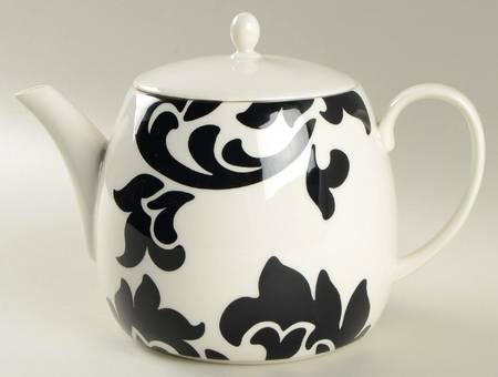 Lisbon Black Teapot & Lid