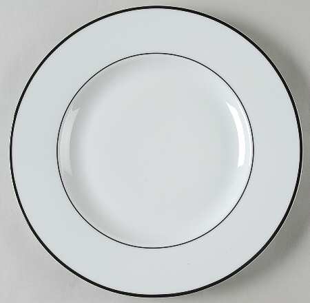 Concentric Plum Dinner Plate