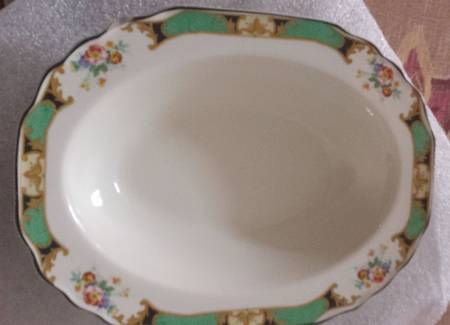 2803 9" Oval Vegetable Bowl