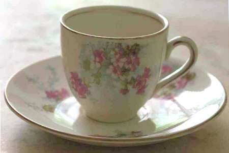 MEA352 Flat Demitasse Cup & Saucer Set