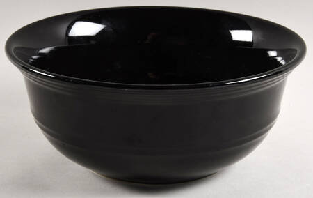 Rich Black (Rainforest) 9" Round Vegetable Bowl