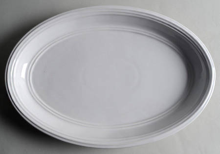 Arctic White (Rainforest) 14" Oval Serving Platter