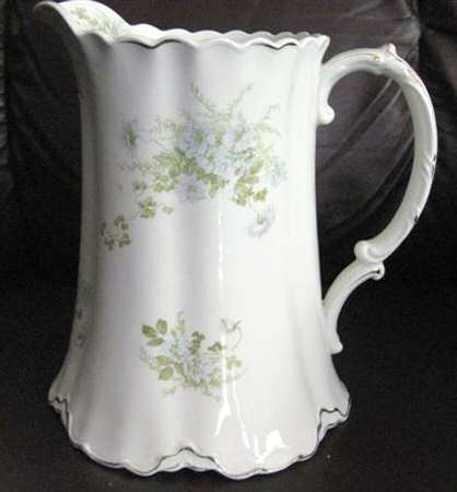 MEK313 Pitcher