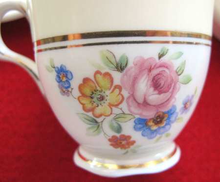 4610 Footed Cup
