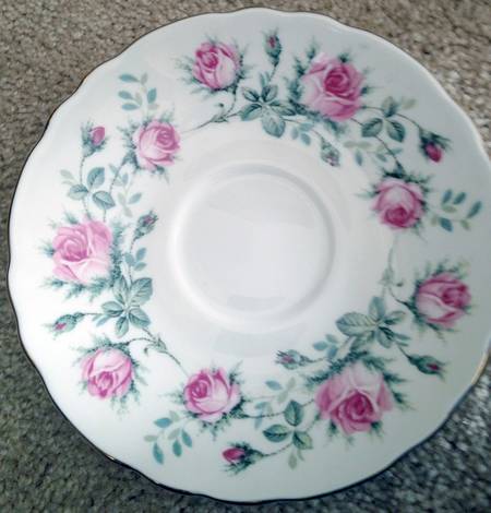 MJE4 Saucer
