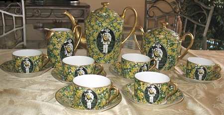 MMG1 Flat Cup & Saucer Set