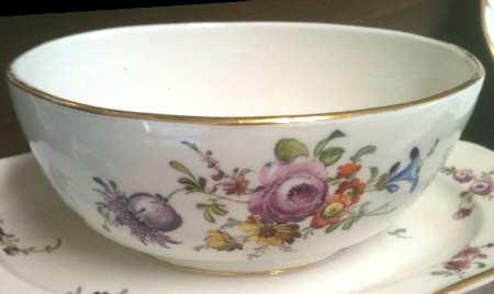 MSS189 8" Round Vegetable Bowl