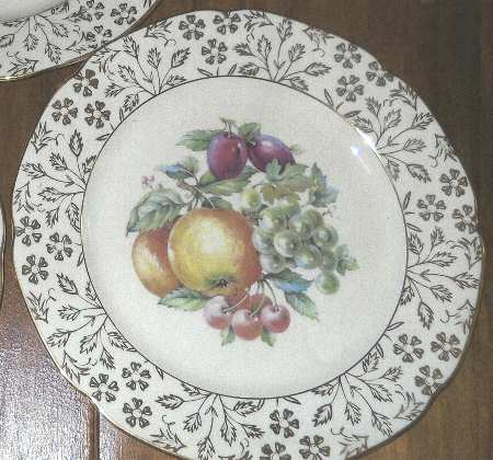 MRF6 (Scalloped) Luncheon Plate