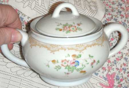 MH12 Sugar Bowl & Lid