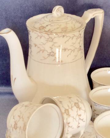 MEA364 Coffee Pot & Lid