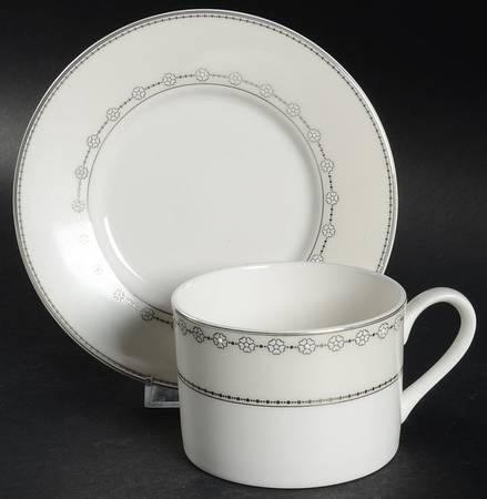 Floral Strand Flat Cup & Saucer Set
