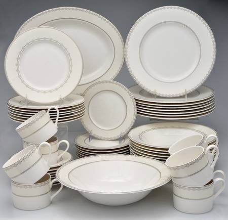 Floral Strand 50 Piece Set