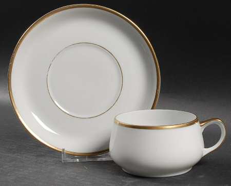 MUE156 Flat Cup & Saucer Set
