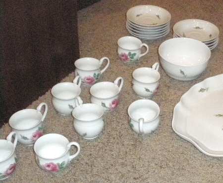 MSS194 Footed Cup & Saucer Set