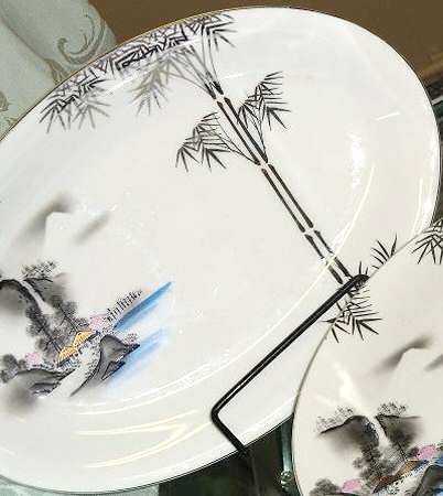 MEY23 12" Oval Serving Platter